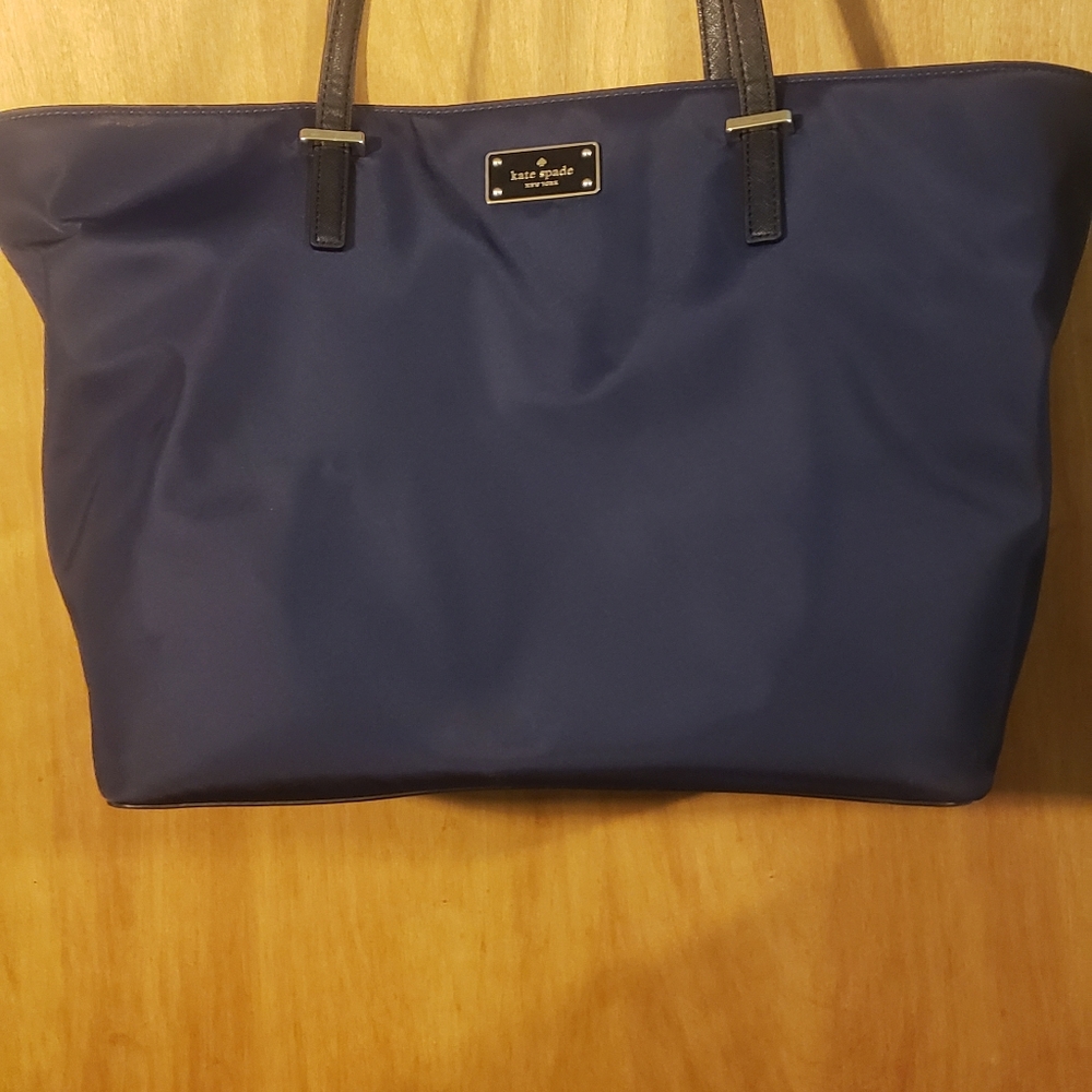 Kate Spade Tote - Picture 3 of 7